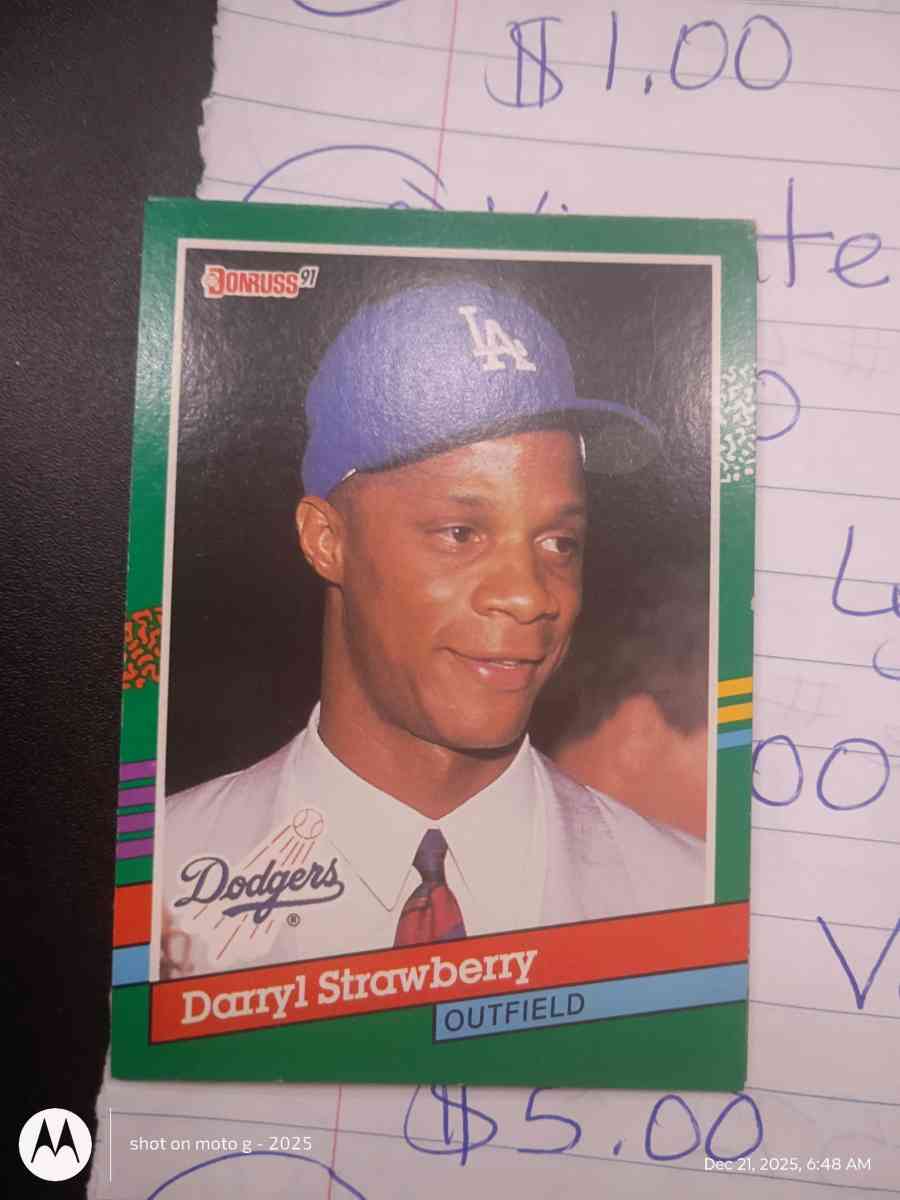 Darryl Strawberry card  number 696