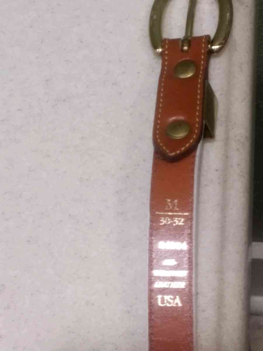 vintage Dooney and Bourke belt