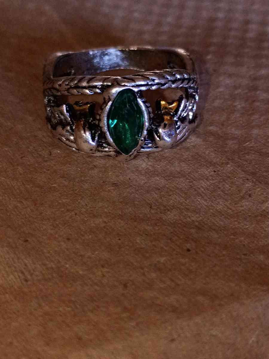 lord of the rings the ring of Aragorn
