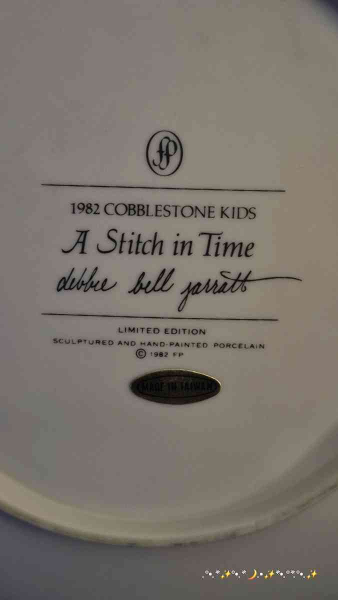 1982 LIMITED EDITION COBBLESTONE KIDS CERAMIC COLLECTIBLES