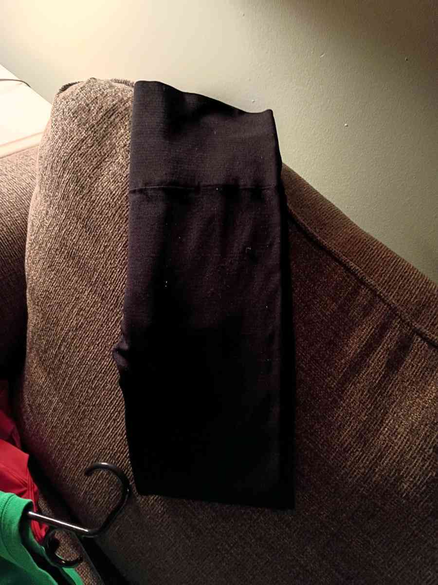 Tons OF Womans Cloths Sizes Very