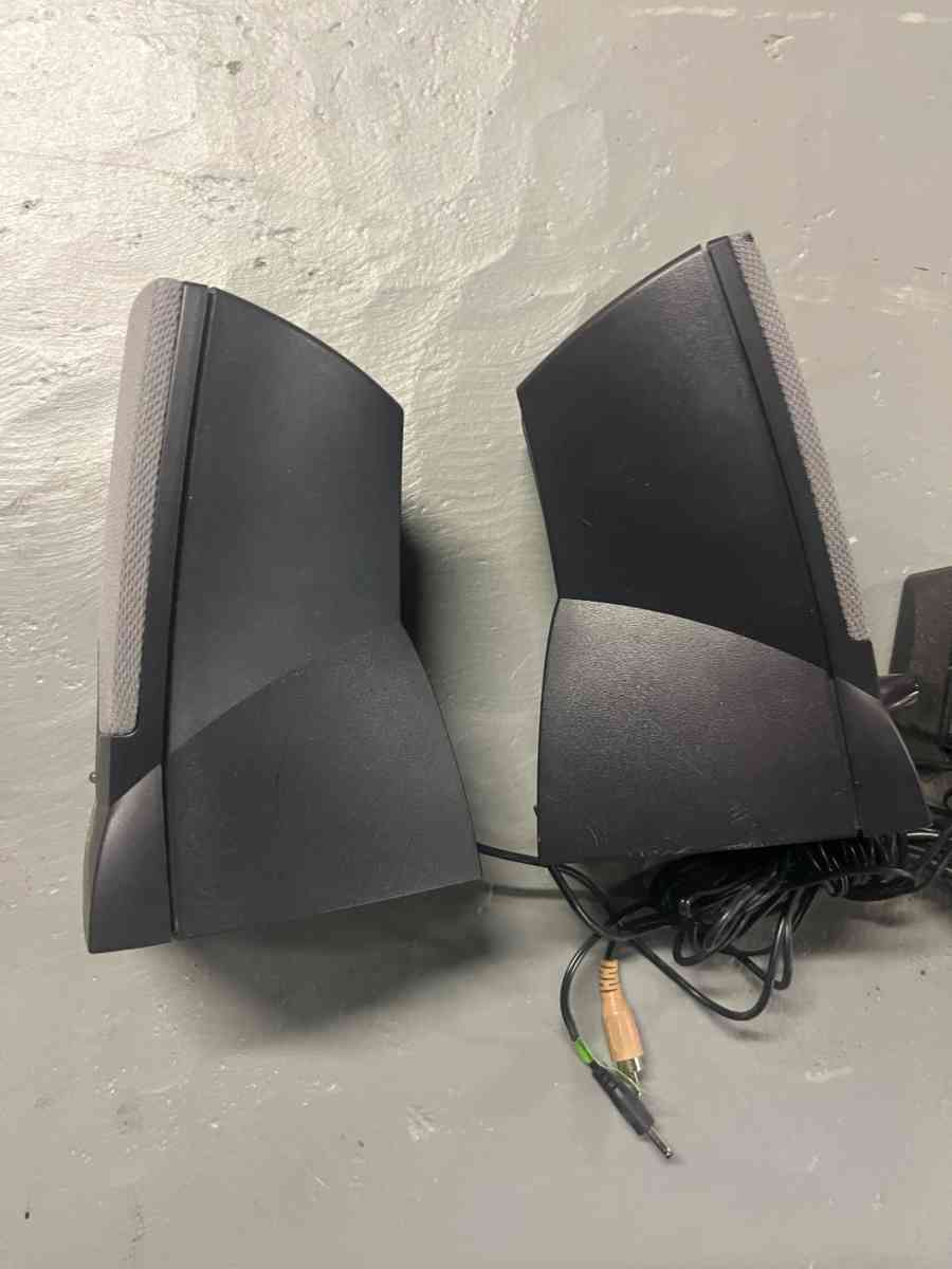 Used Harman Kardon Speakers with Power Supply