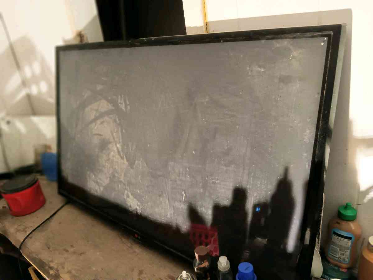 49 inch plasma TV LG