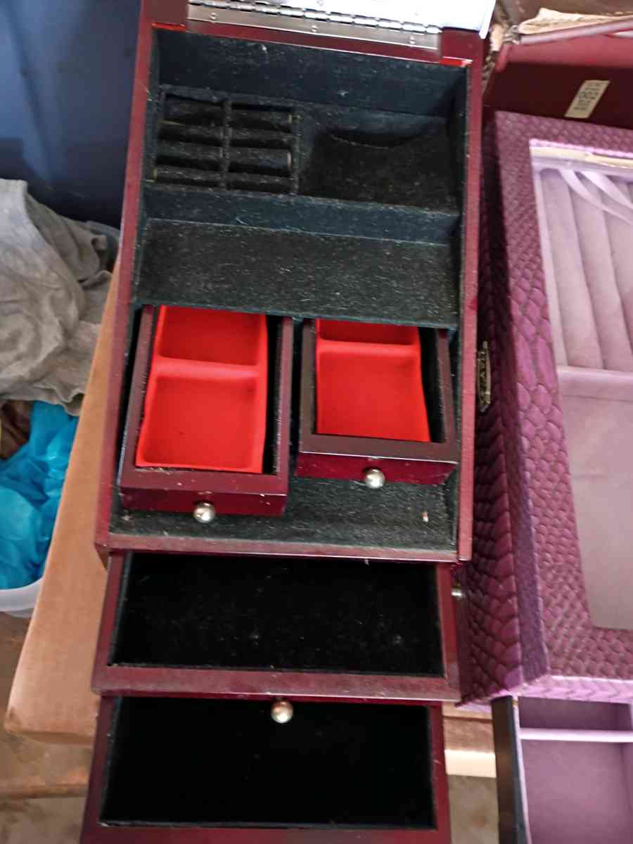 Old Antique Jewelry Boxes