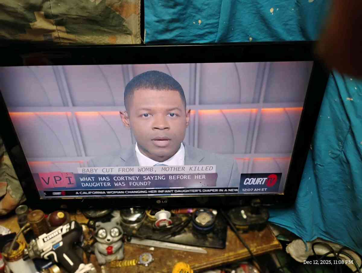 39 inch LG FLAT SCREEN Excellent  SHAPE