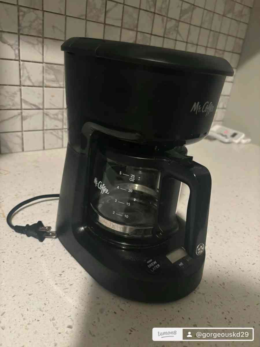 black coffee maker - Baltimore, Maryland - FleaMarketBay