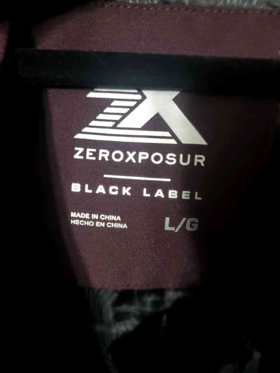 ZeroXposur Womens Puffer Jacket Burgundy Size Large - Anoka, Minnesota - FleaMarketBay