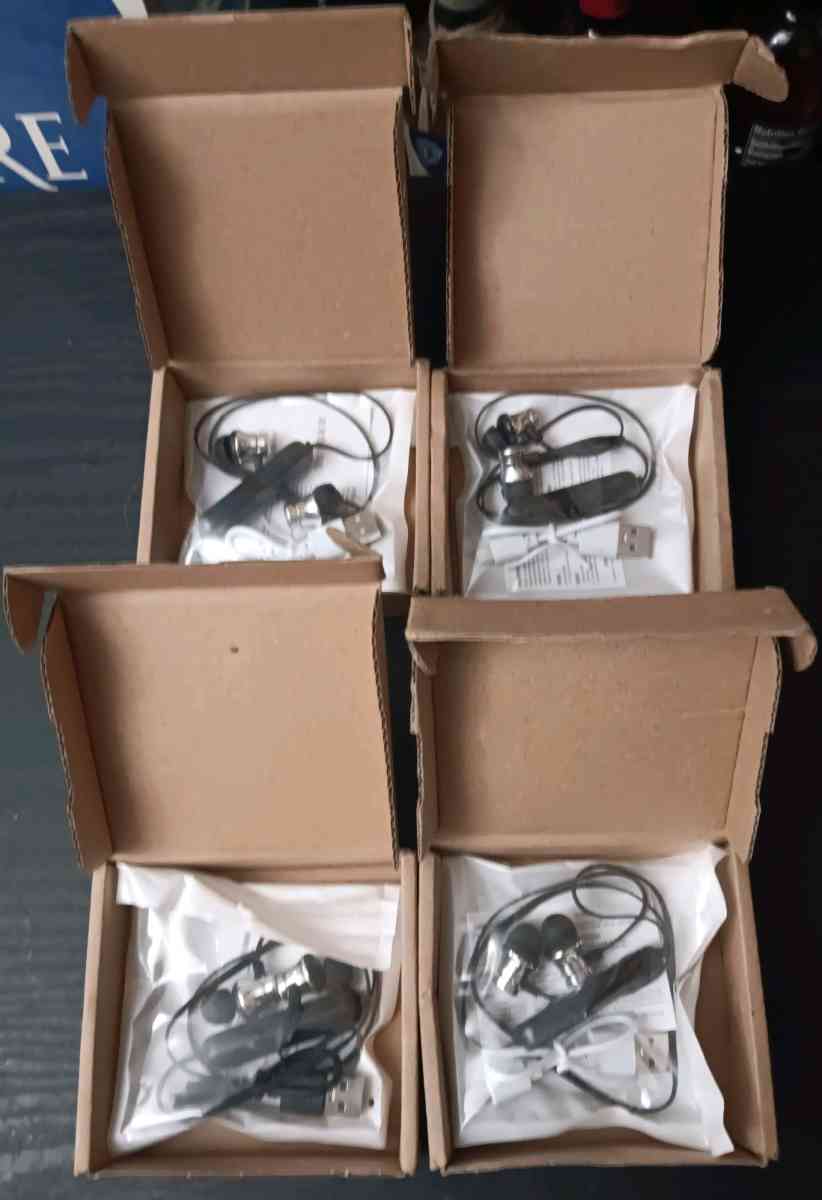 THIN WIRED NECK WIRELESS EARBUDS