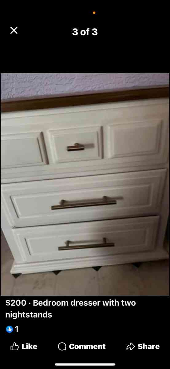bedroom dresser and two nightstand - New Port Richey, Florida - FleaMarketBay