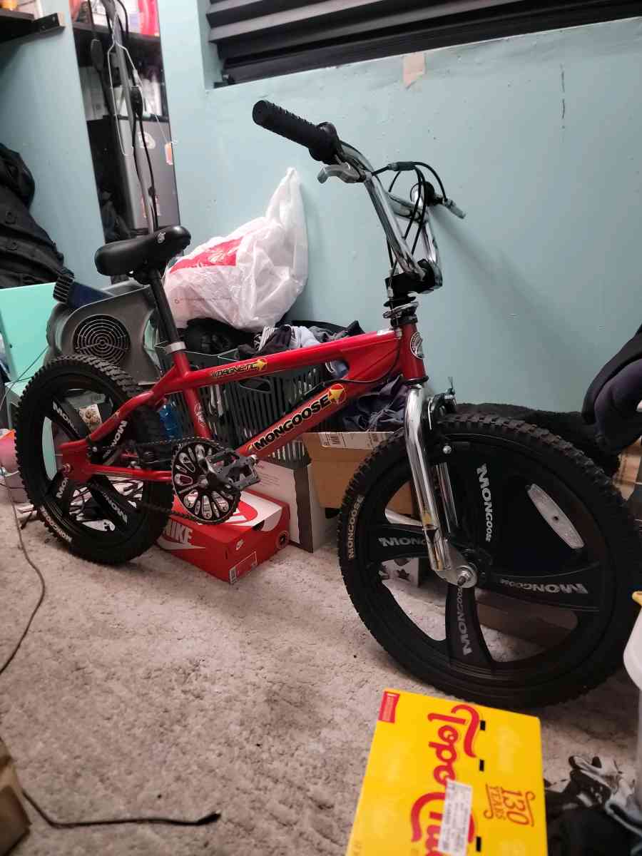 20 mongoose - Compton, California - FleaMarketBay