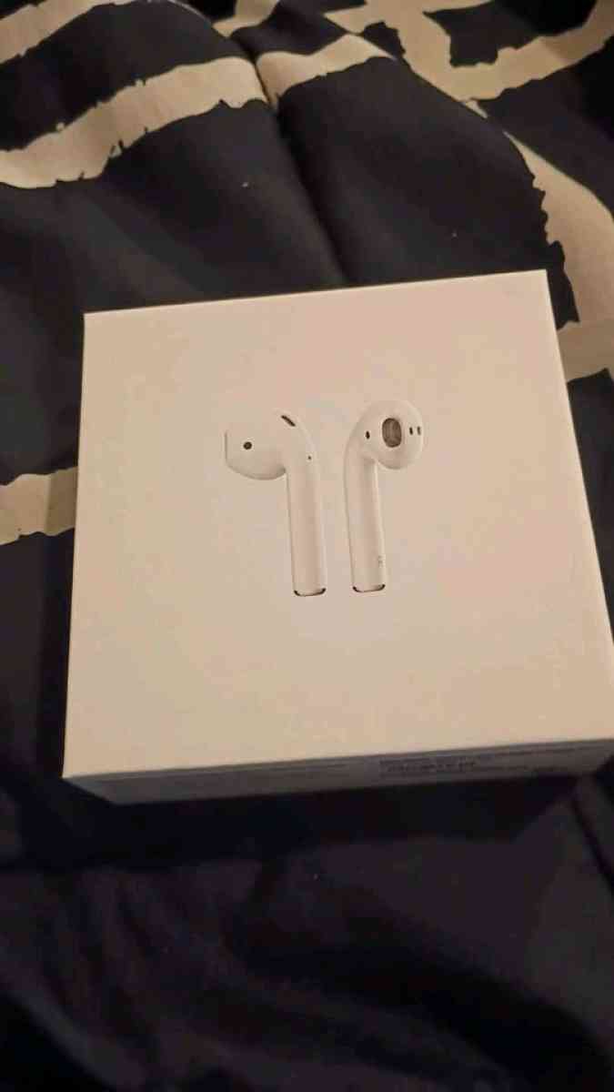 Apple AirPods Second Generation