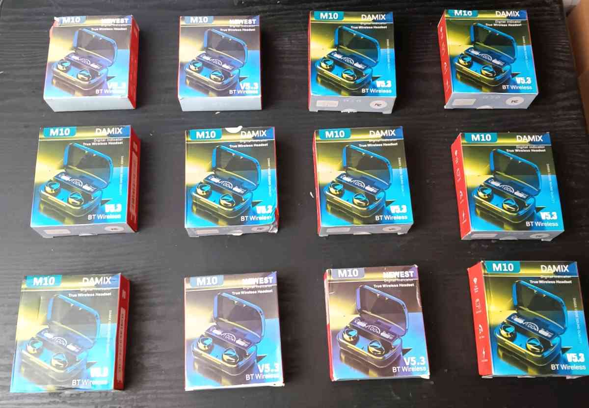 DAMIX M10 POWER BANK CASE EARBUDS