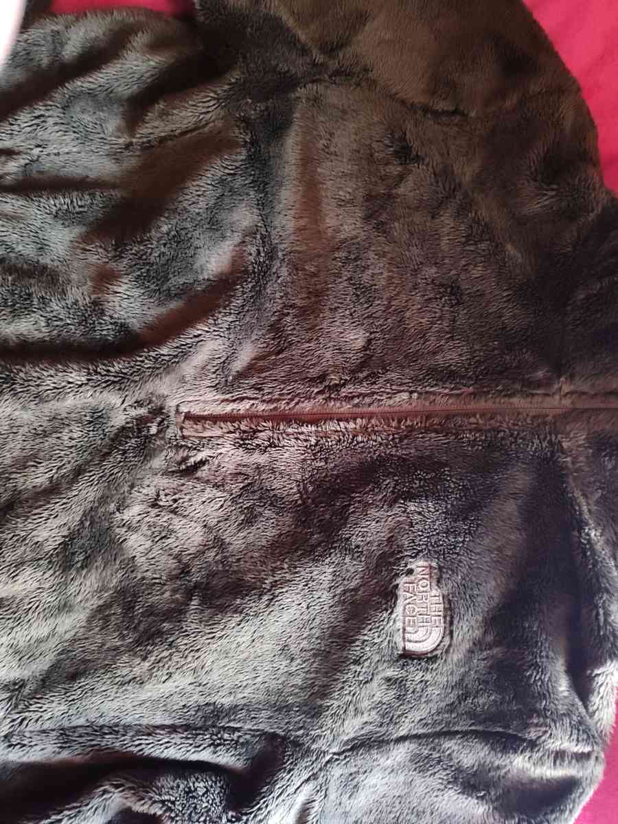 The North Face Women Osito Fuzzy Pullover