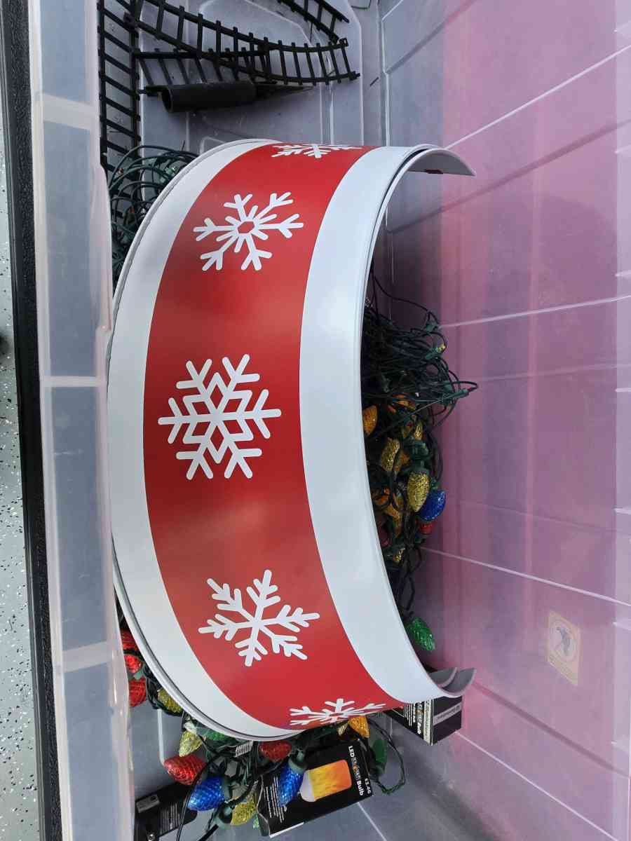 Christmas Tree And Accessories - Melrose, Florida - FleaMarketBay