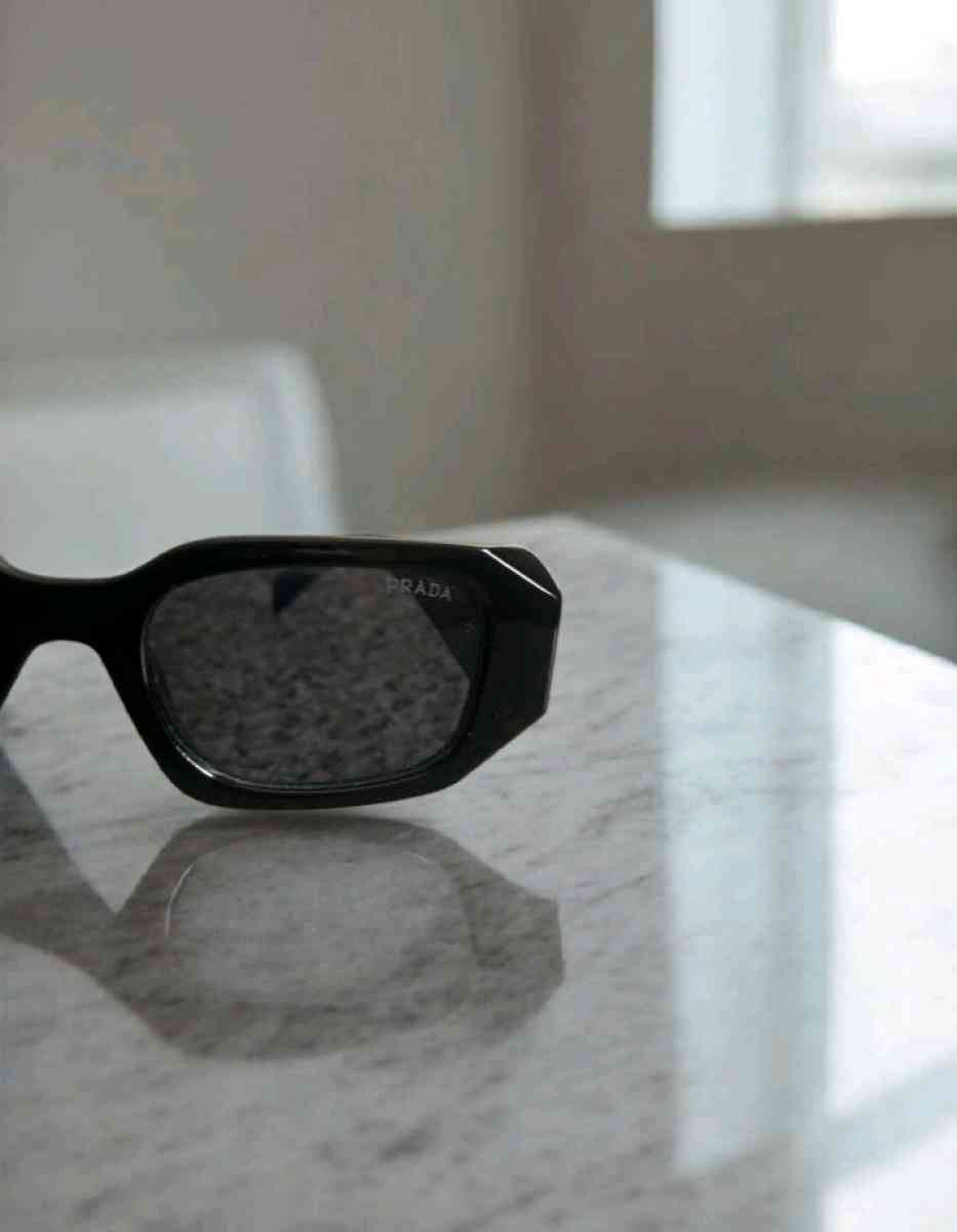 Prada Sunglasses - Rocky Mount, North Carolina - FleaMarketBay