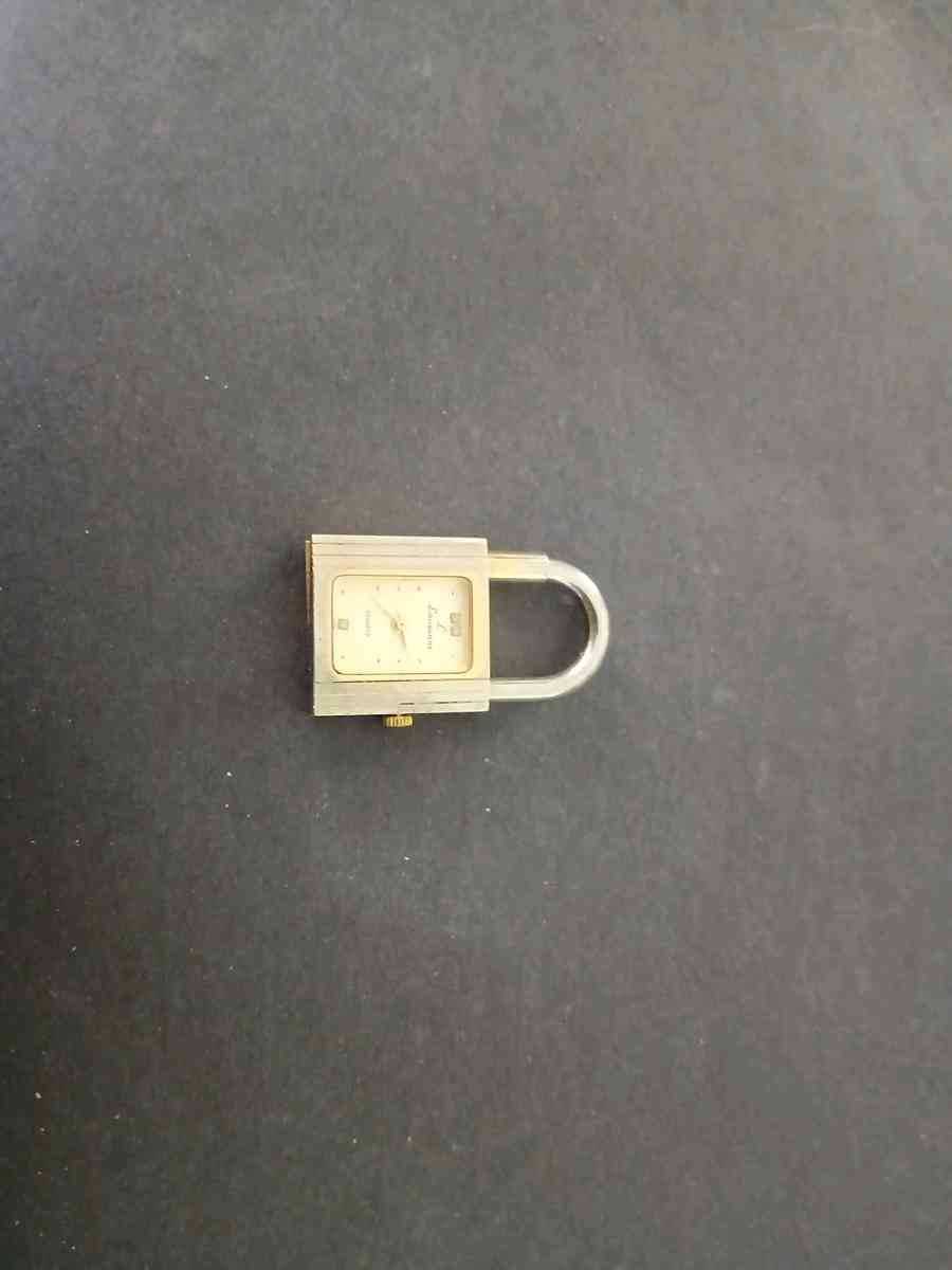 Pad Lock Watch