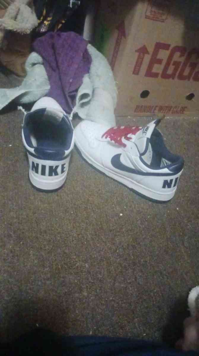 Nike lows - Columbus, Ohio - FleaMarketBay