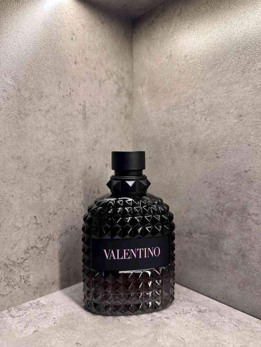 Valentino born in roma WANT GONE