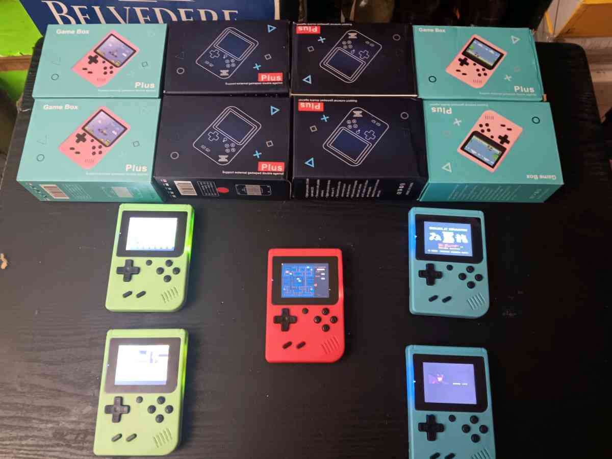 GAME BOX PLUS CLASSIC RETRO HANDHELD