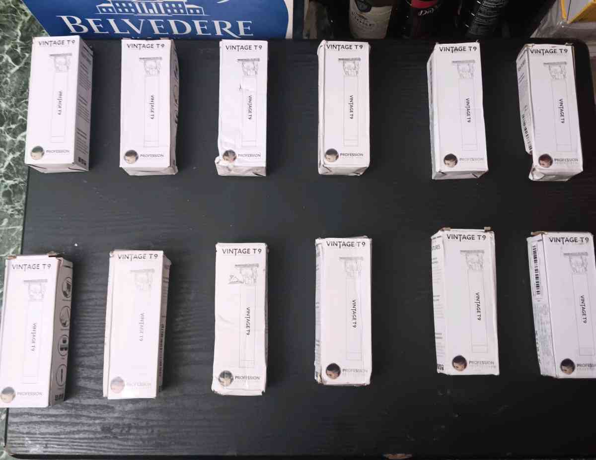 VINTAGE T9 PROFESSIONAL HAIR TRIMMERS - Bronx, New York - FleaMarketBay
