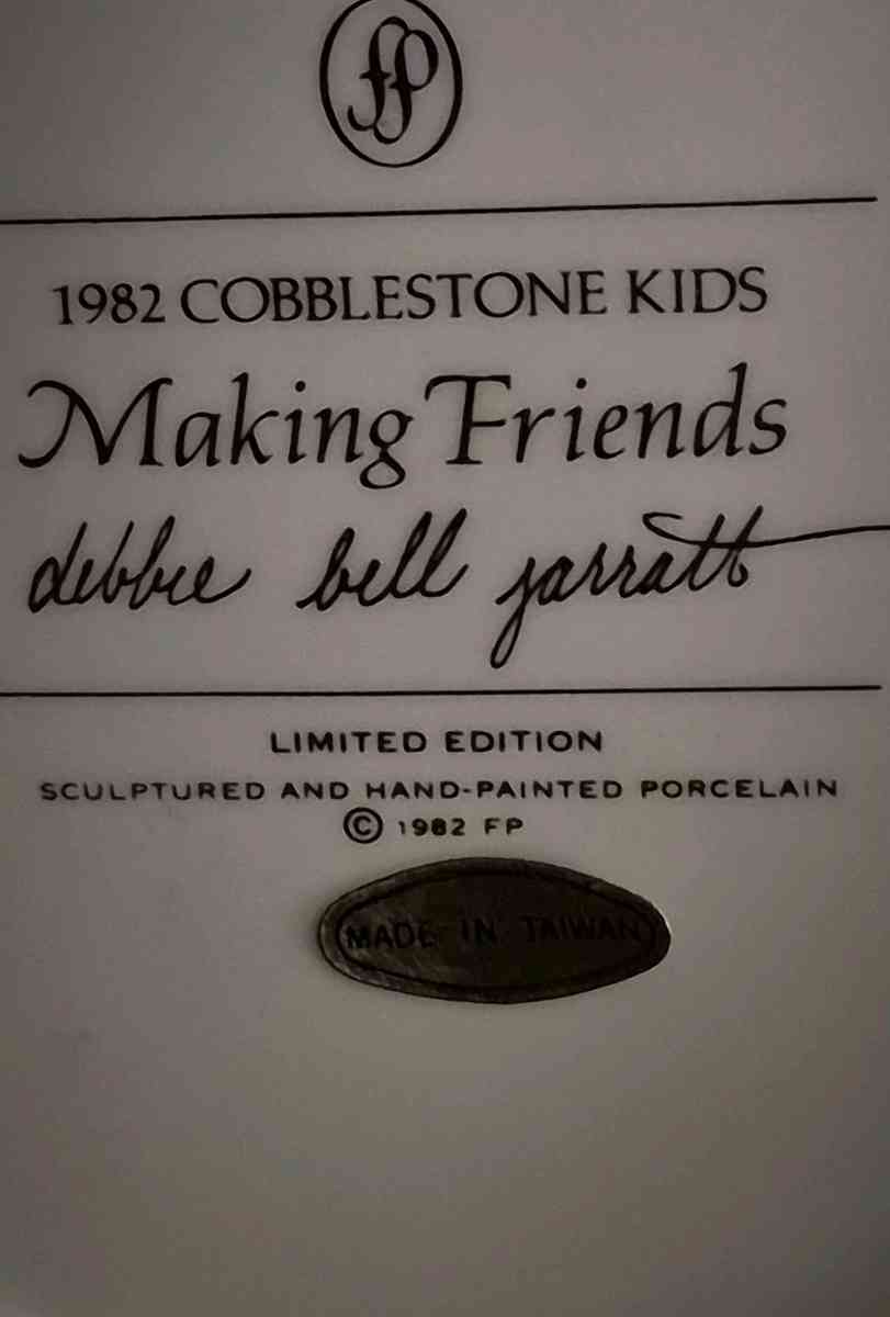 1982 LIMITED EDITION COBBLESTONE KIDS CERAMIC COLLECTIBLES