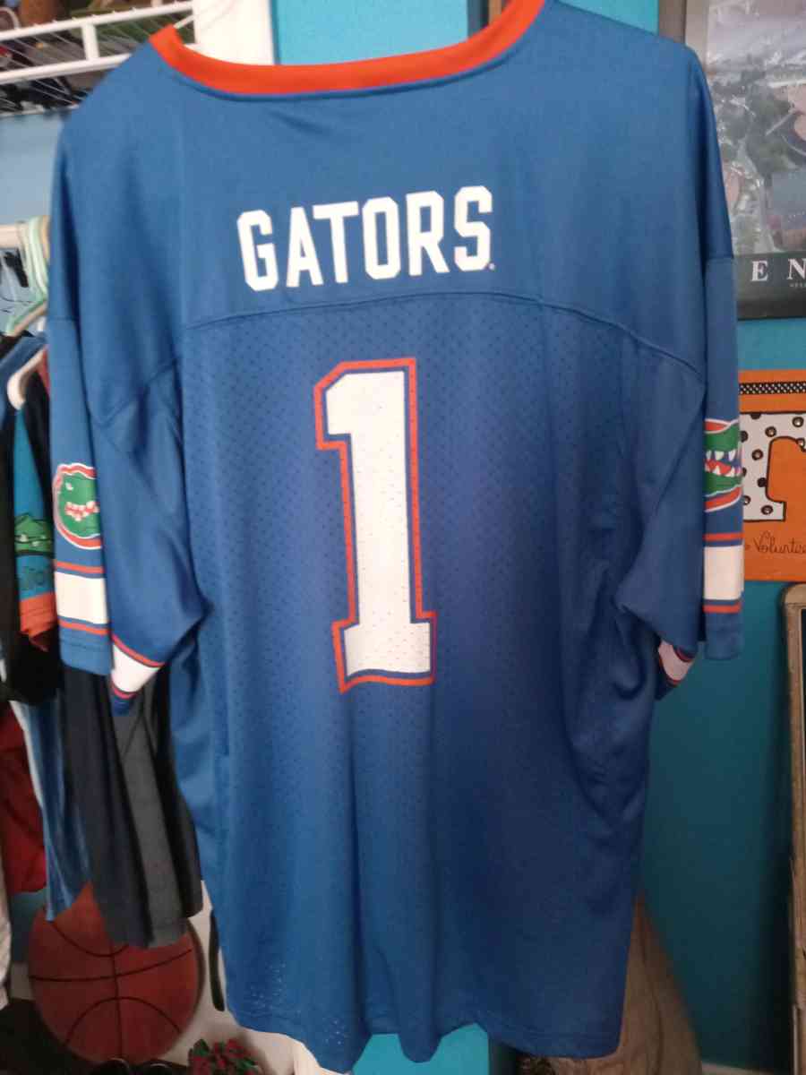 florida gators football jersey x large - Kingsport, Tennessee - FleaMarketBay