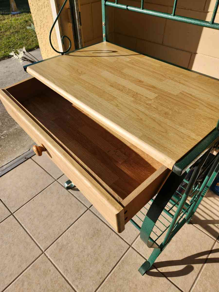 Baker Rack With Drawer - Deltona, Florida - FleaMarketBay