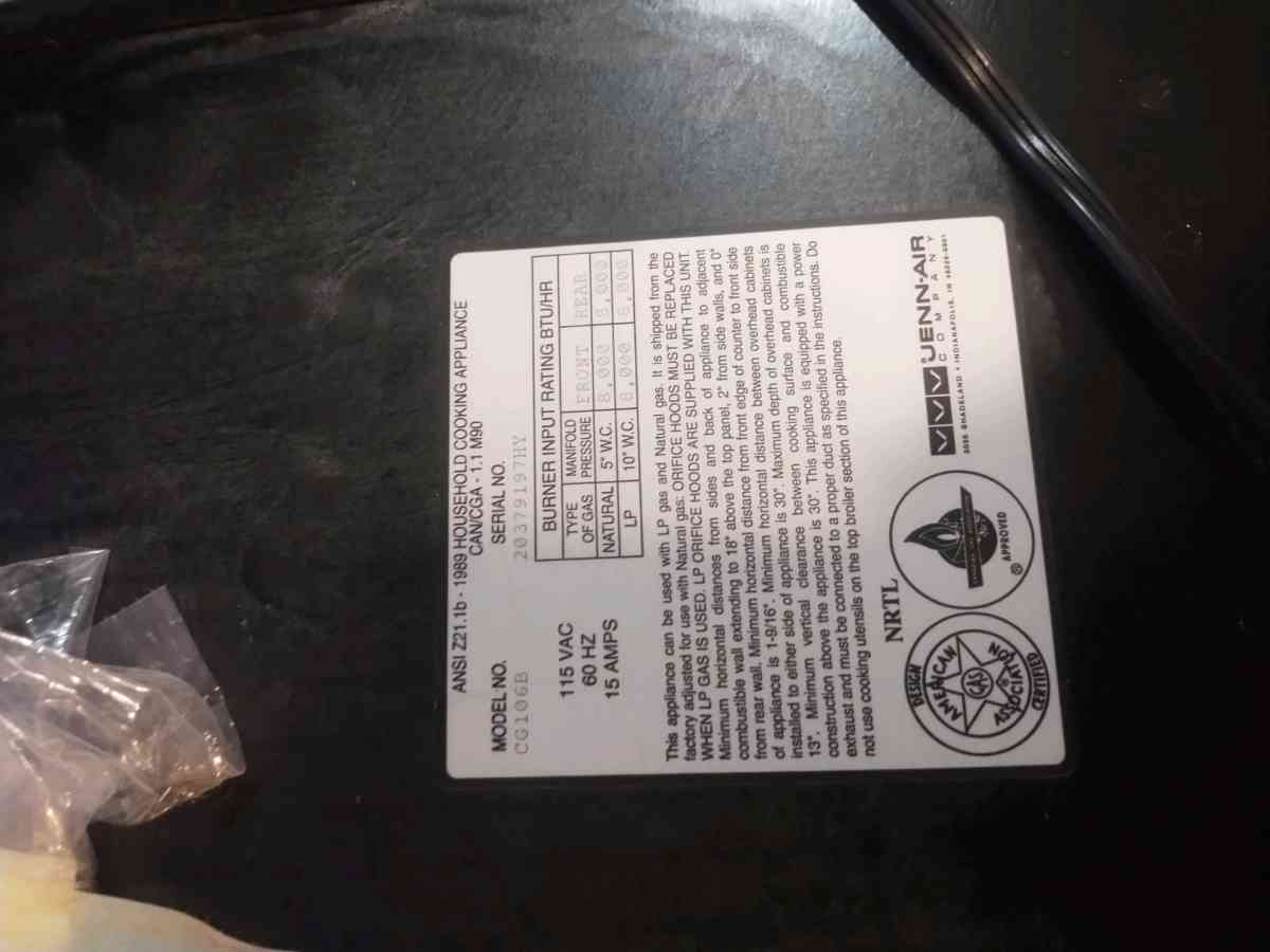 Jenn Air 18 inch electric cooktop grill with downdraft