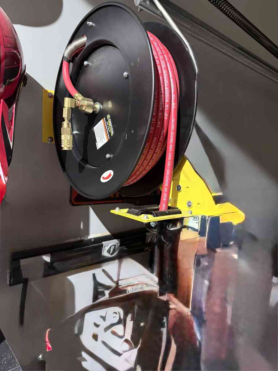 McGraw 21 Gallon 175 PSI Vertical Air Compressor  Retractabl