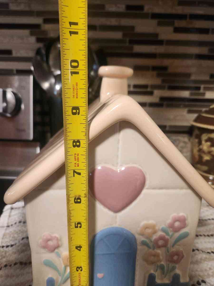 1987 Hallmark Cookie Jar