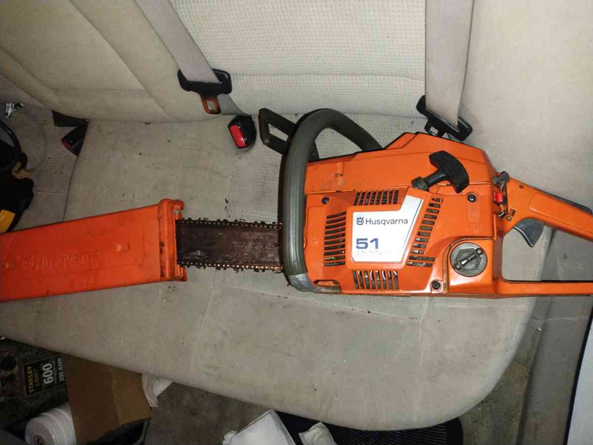 Husqvarna 18in chainsaw