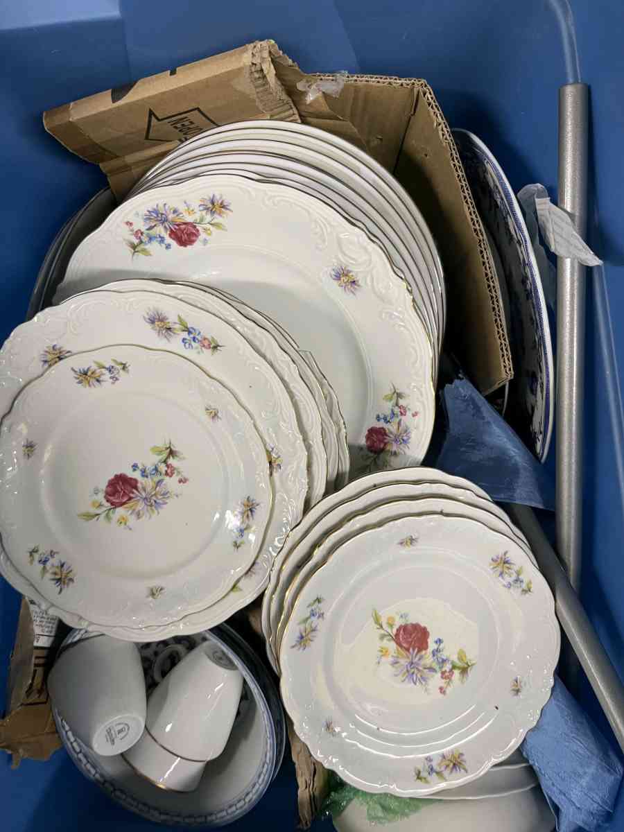 Vintage plates