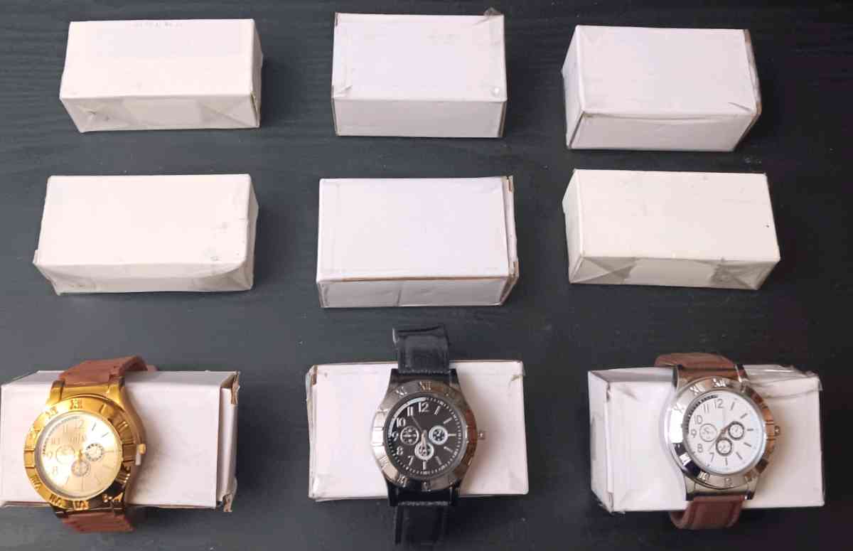 HUAY FASHION STYLE WATCH LIGHTERS
