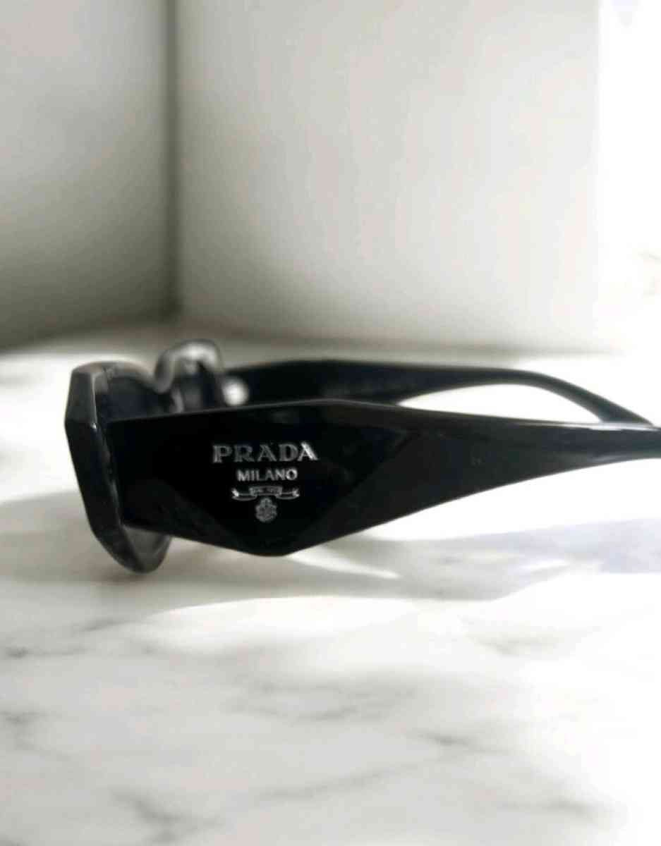 Prada Sunglasses - Rocky Mount, North Carolina - FleaMarketBay