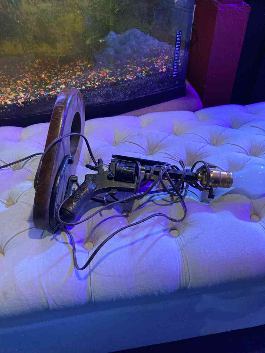 Vintage Table Lamp Pistol