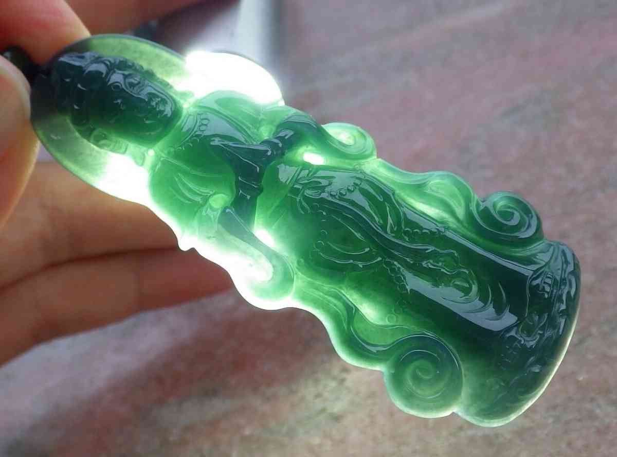 Certificate Jadeite Jade Green Pendant Kwan Yin buddha