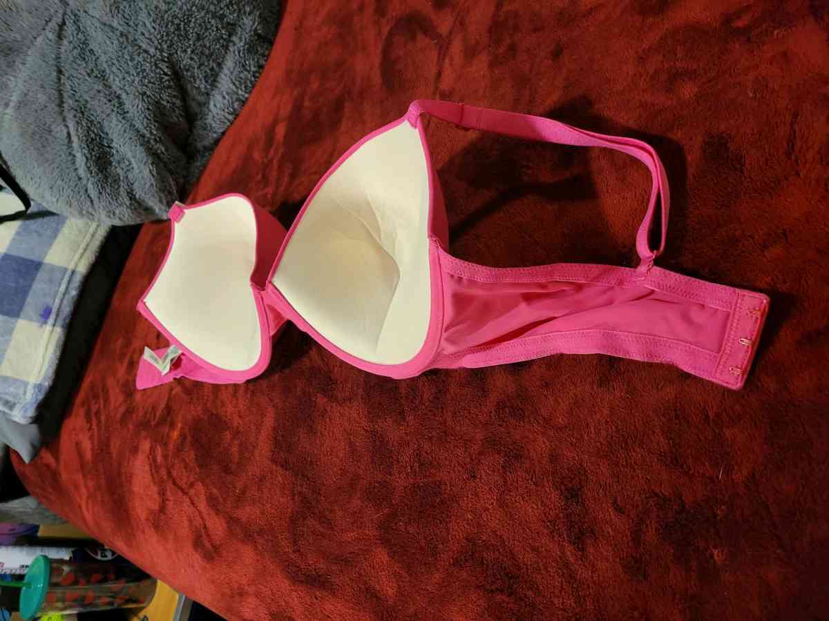 Victoria secret pink extreme push up bras