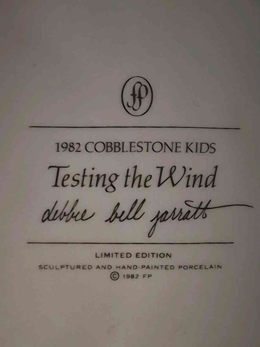 1982 LIMITED EDITION COBBLESTONE KIDS CERAMIC COLLECTIBLES