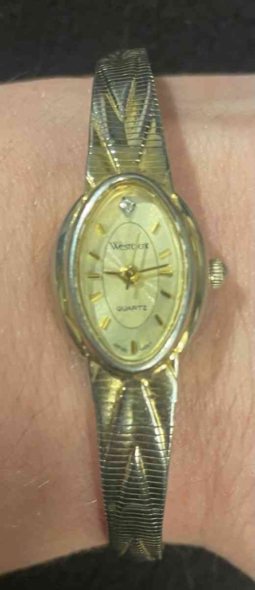 Womans Westclox Vintage Watch - Park Rapids, Minnesota - FleaMarketBay