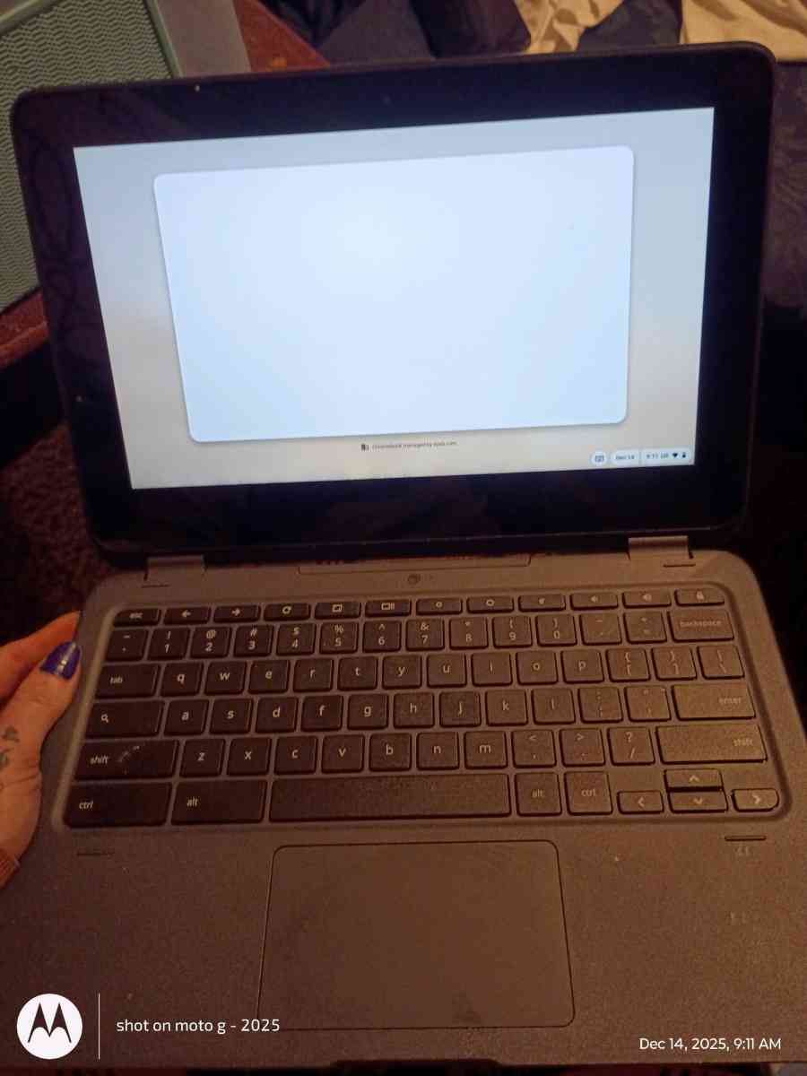 Chromebook Laptop