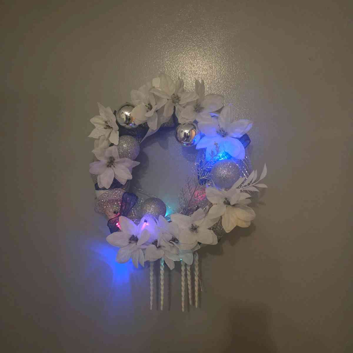 Customisable Holiday Decor