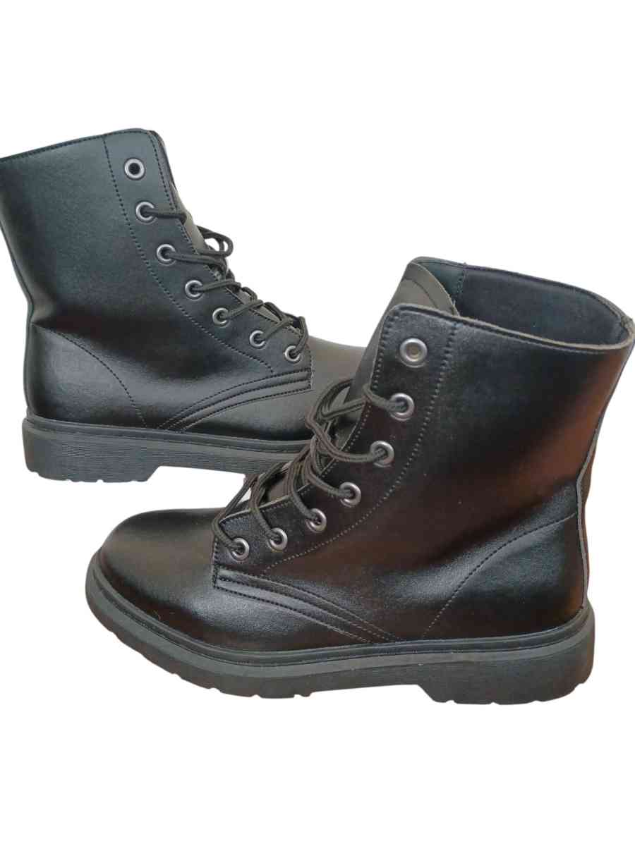 Rogue  Wolf Black Combat Boots  Womens US 8 EU 41  NWOB  Veg - Philadelphia, Pennsylvania - FleaMarketBay