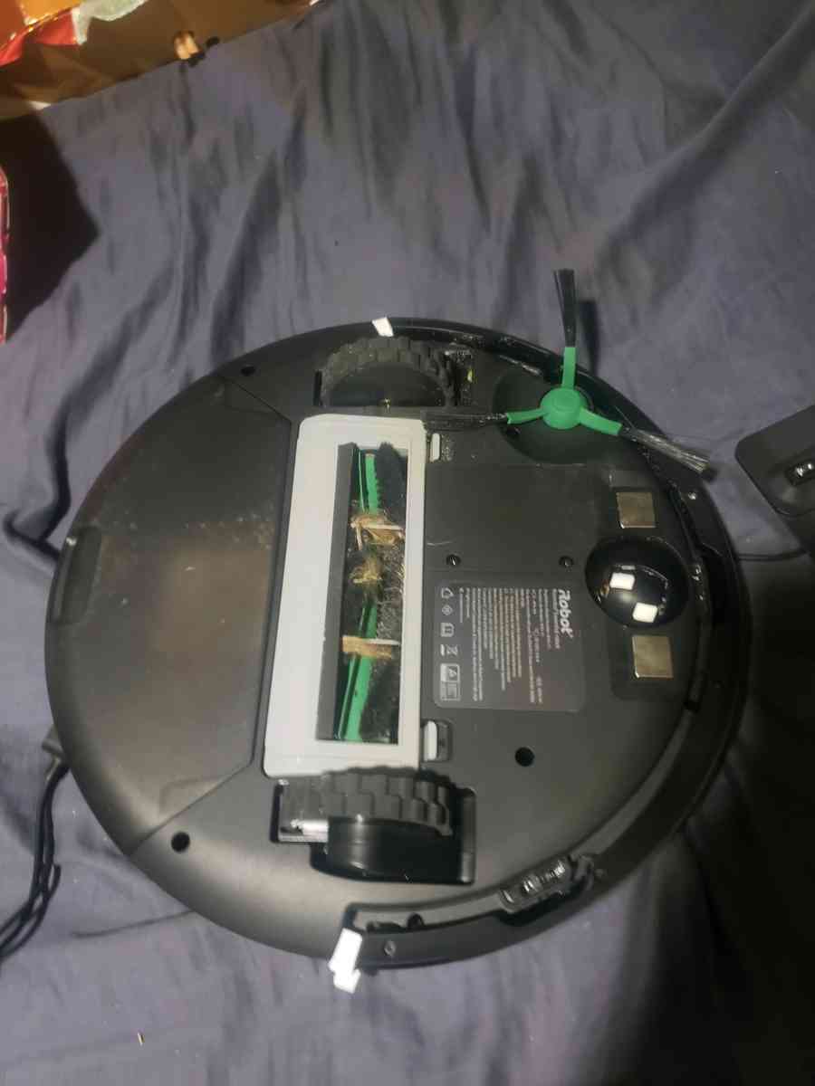 IRobot Roomba Essential Vacuum