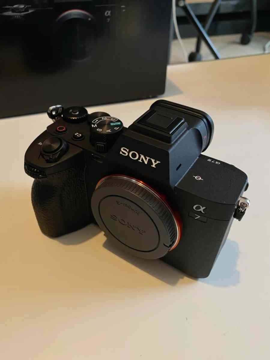 Sony a7m4