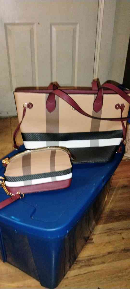 New York Atlantis purse an wallet