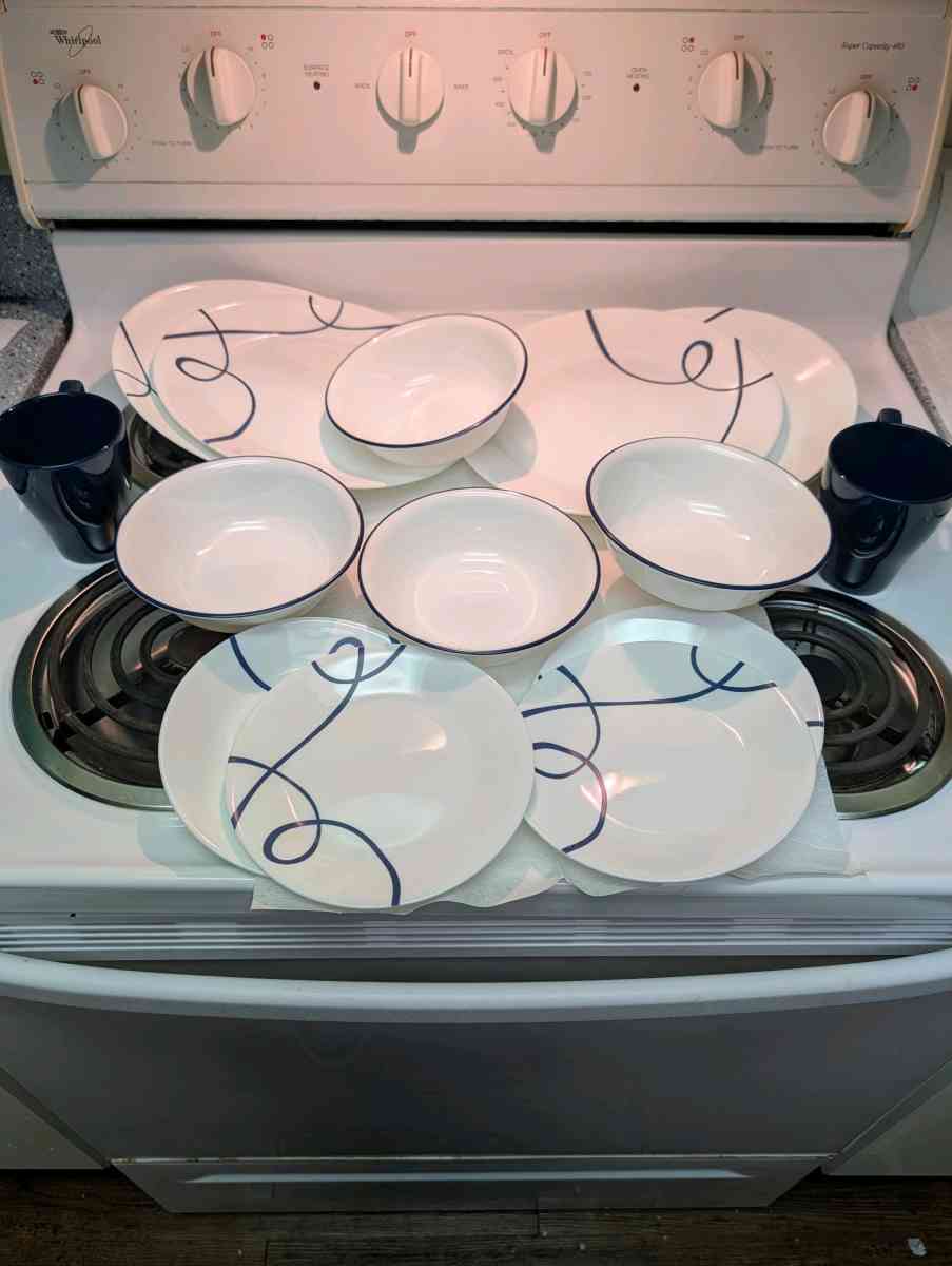 Corelle Dinnerware Set 12pc and IKEA coffee mugs 4pc