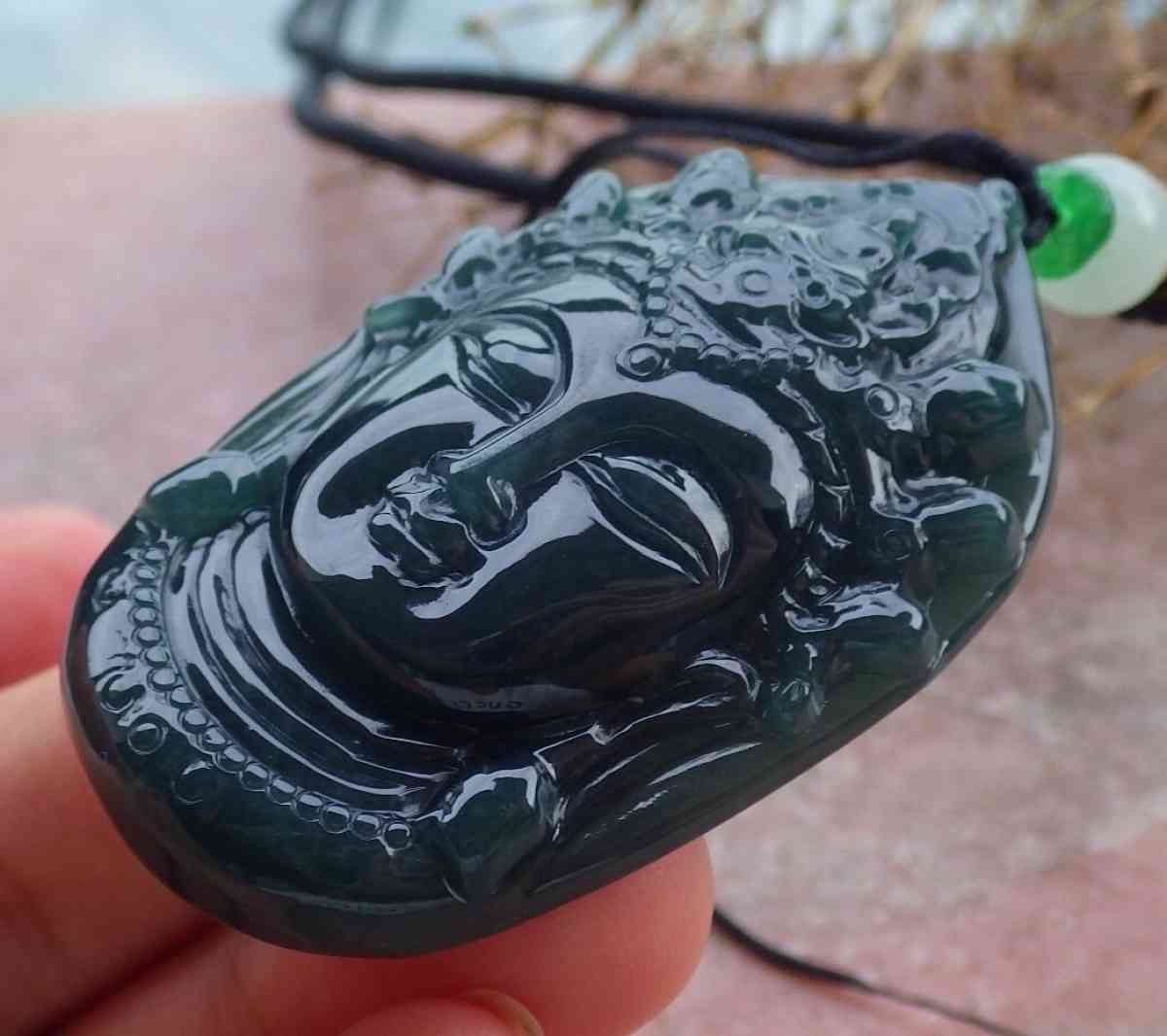 Certificate Jadeite Jade Black Green Kwan Yin Guanyin Head W