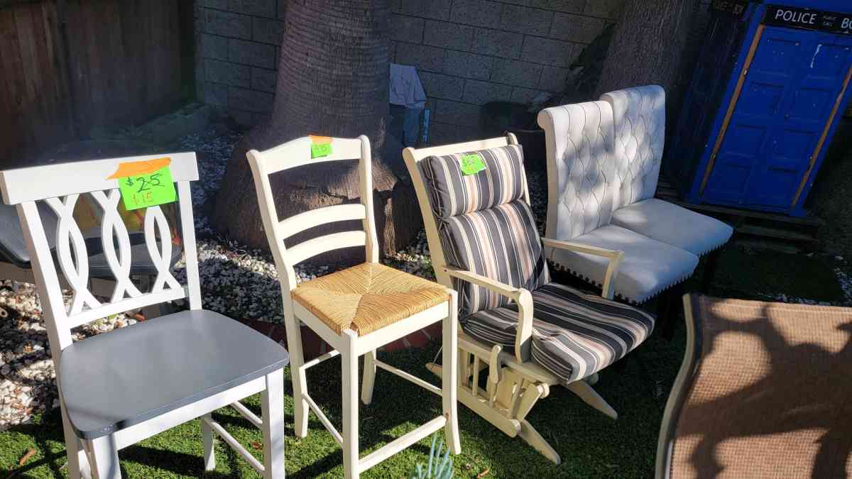 Garage and Yard Sale This Weekend 20th dna 21st - Studio City, California - FleaMarketBay