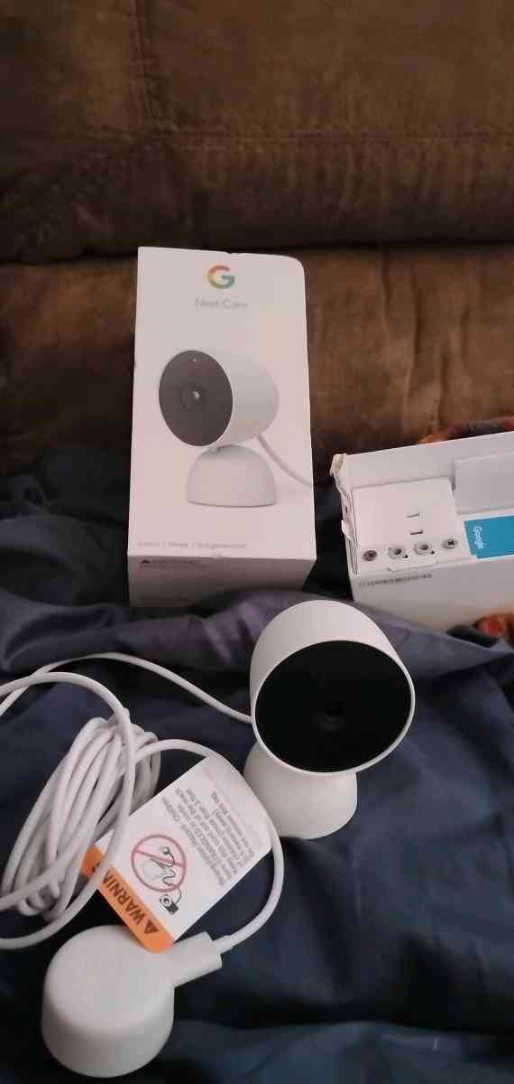 Google nest cam and Google hub surveillance camera system - Cleburne, Texas - FleaMarketBay