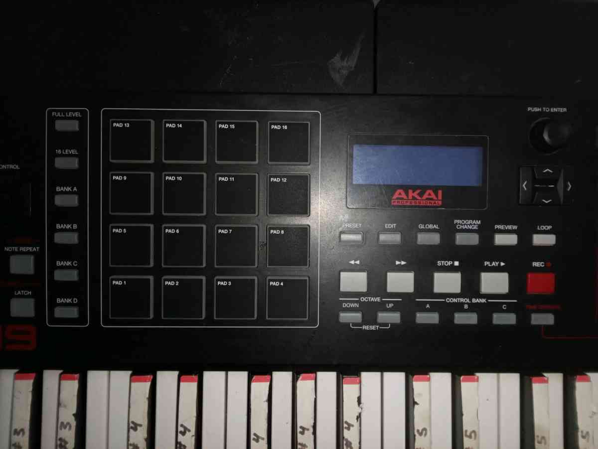 Akai MPK249 49Key Keyboard Controller